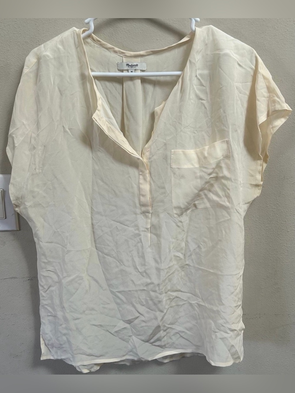 Madewell Cream V-Neck Short Sleeve Pocket Blouse